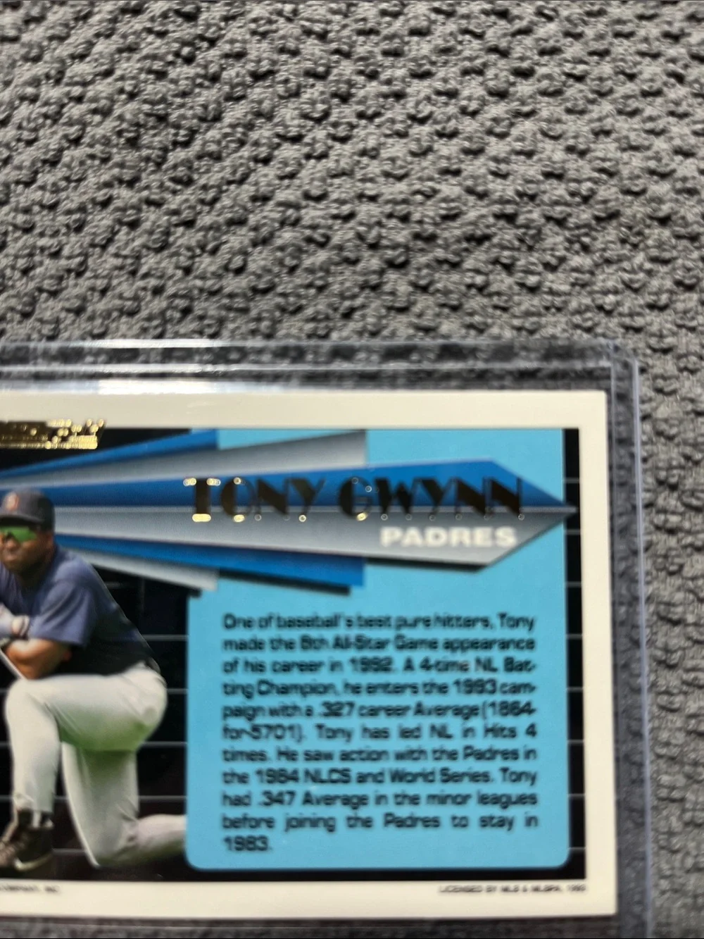 1993 Topps Black and Gold Tony Gwynn #8